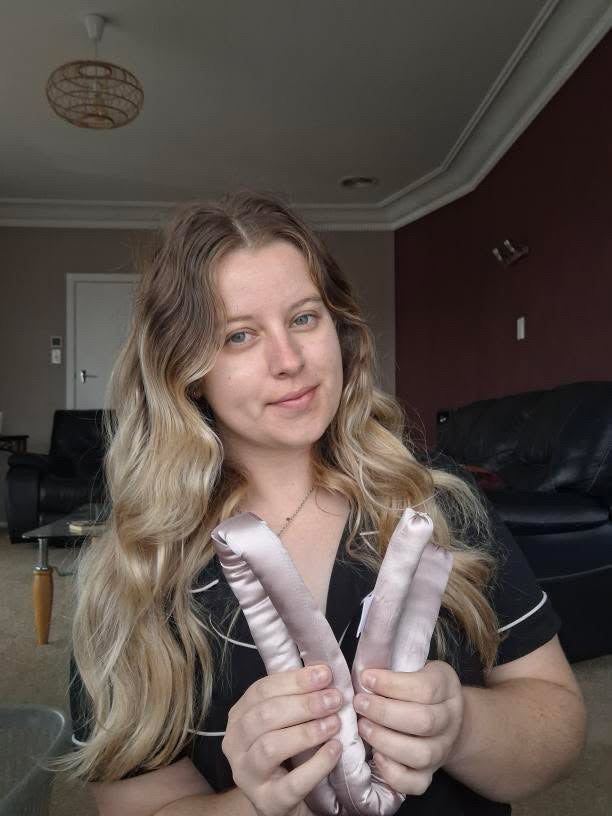 The Luxe Heatless Curler