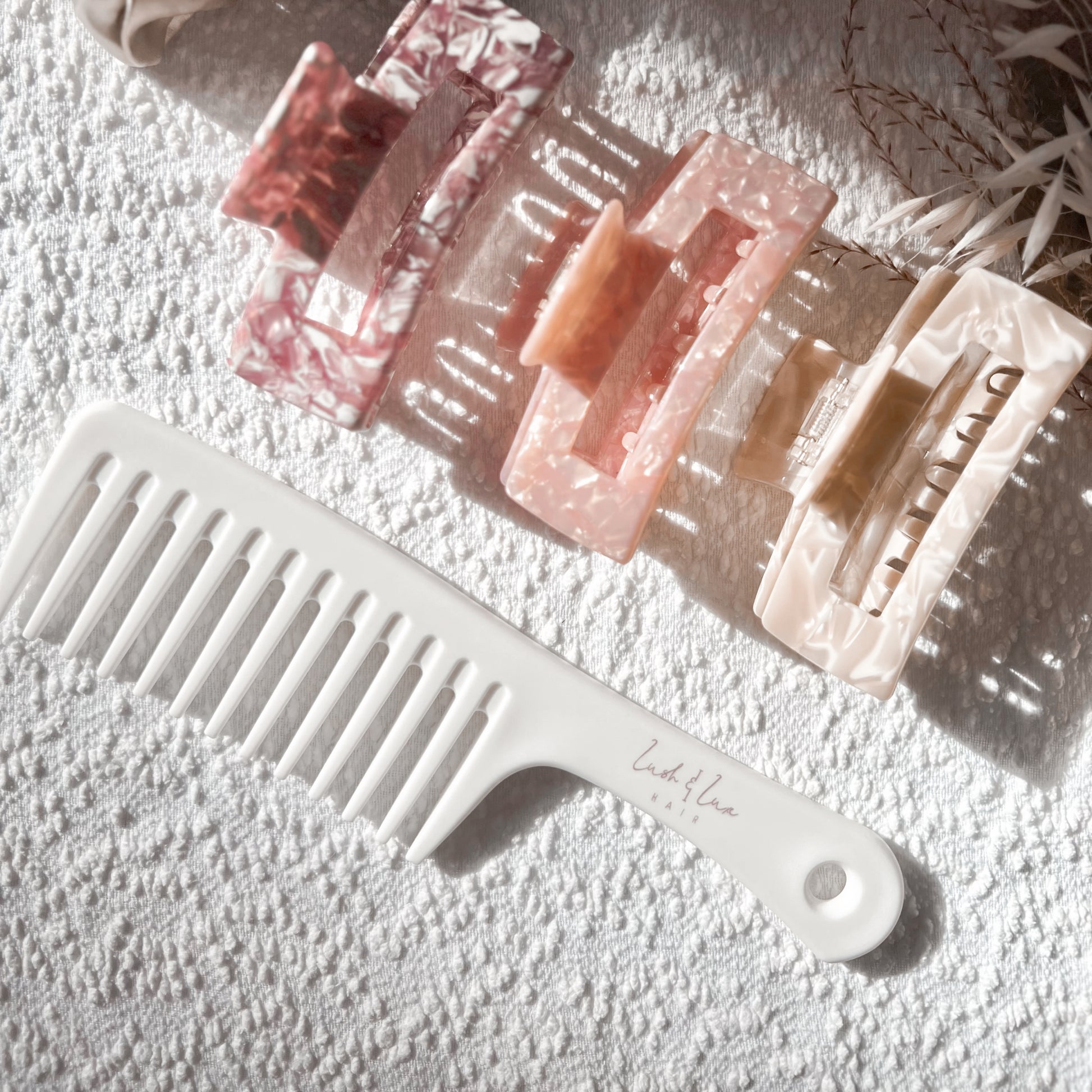 Lush and Luxe Hair Luxe Jumbo Multi use comb